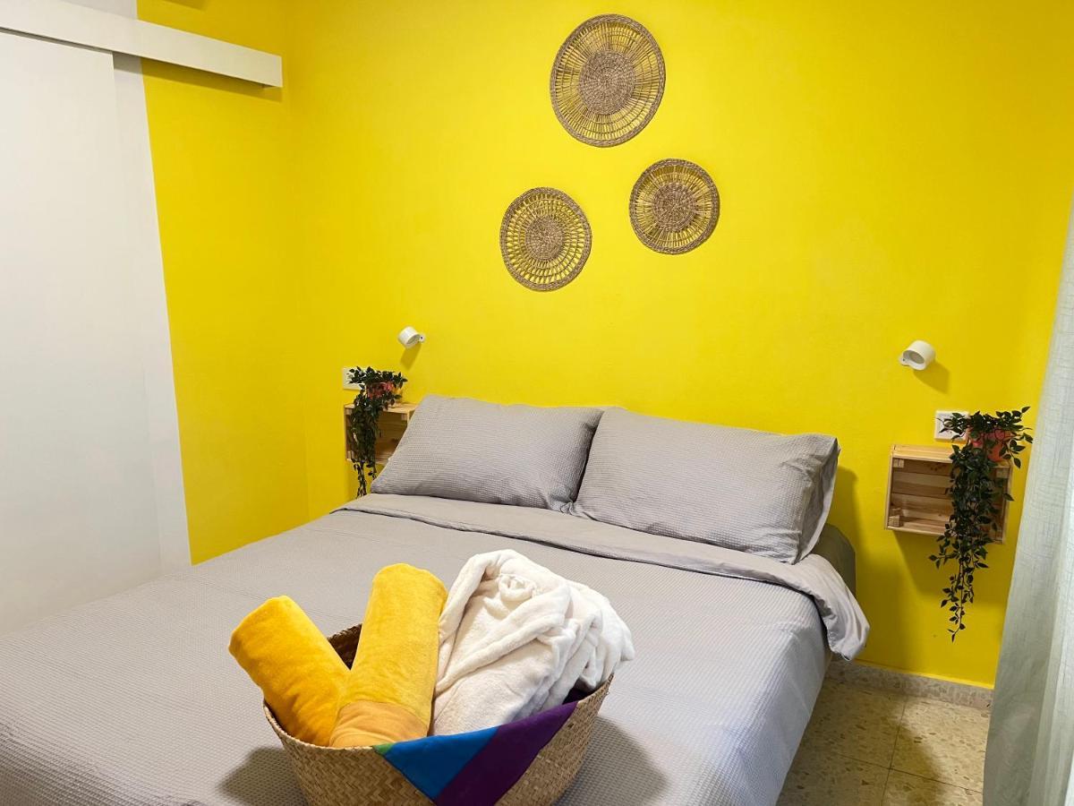 Gay Hostel Τορρεμολίνος Εξωτερικό φωτογραφία