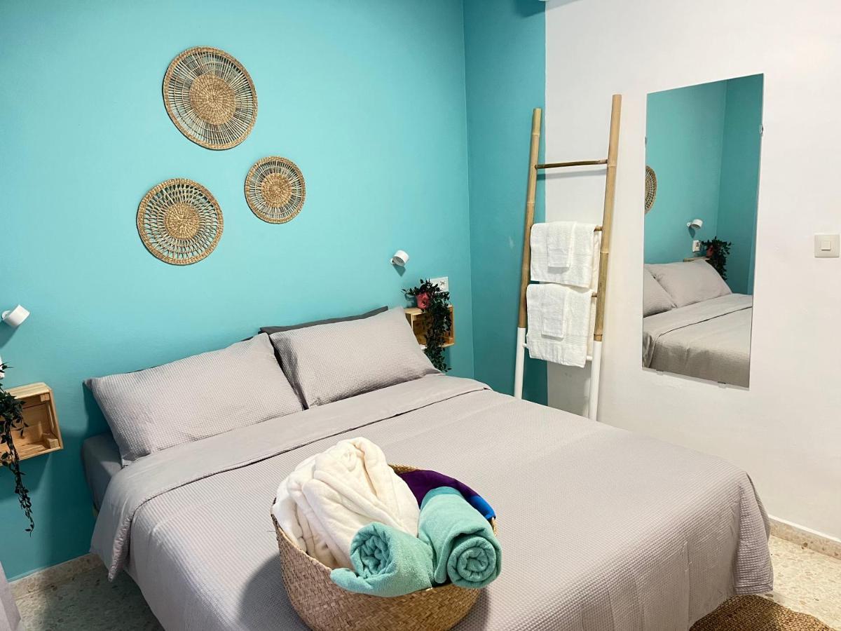 Gay Hostel Τορρεμολίνος Εξωτερικό φωτογραφία